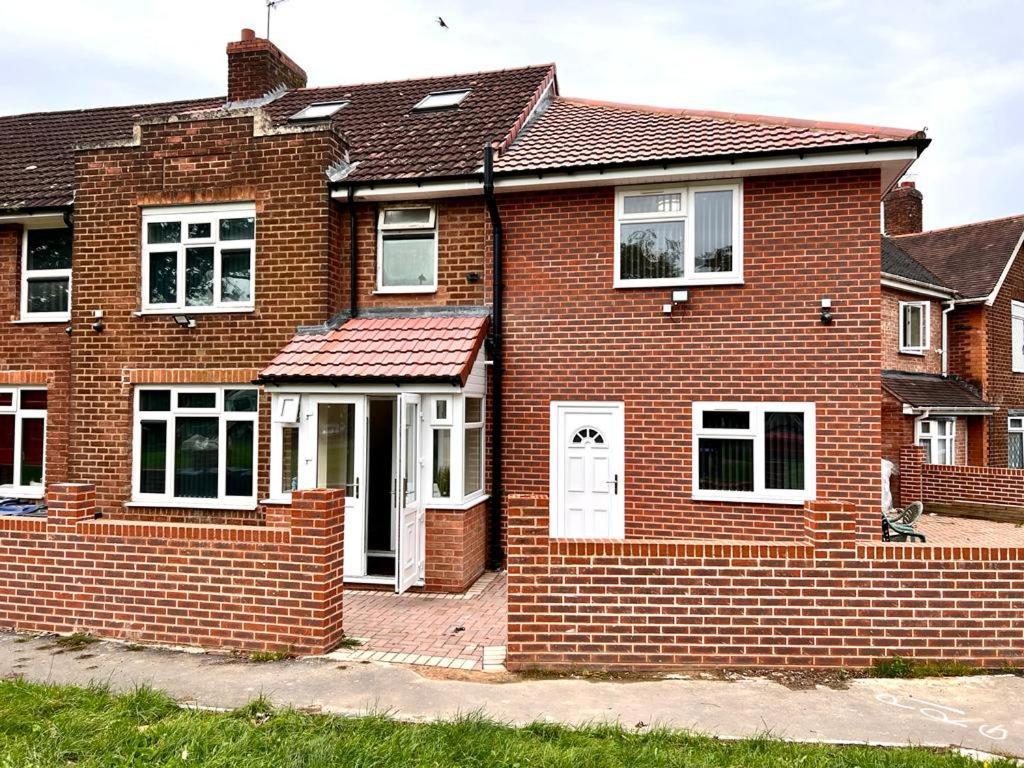 Nines Of Elegance At Castle Road Birmingham Exterior foto